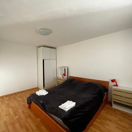 2-izbovy S Vyhladom *