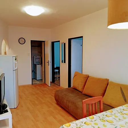 2-izbovy S Vyhladom *